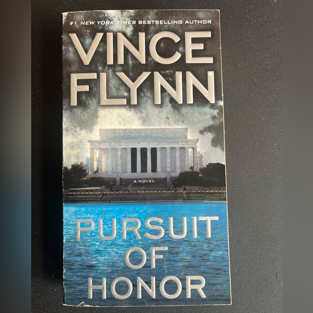Pursuit of Honor by Vince Flynn